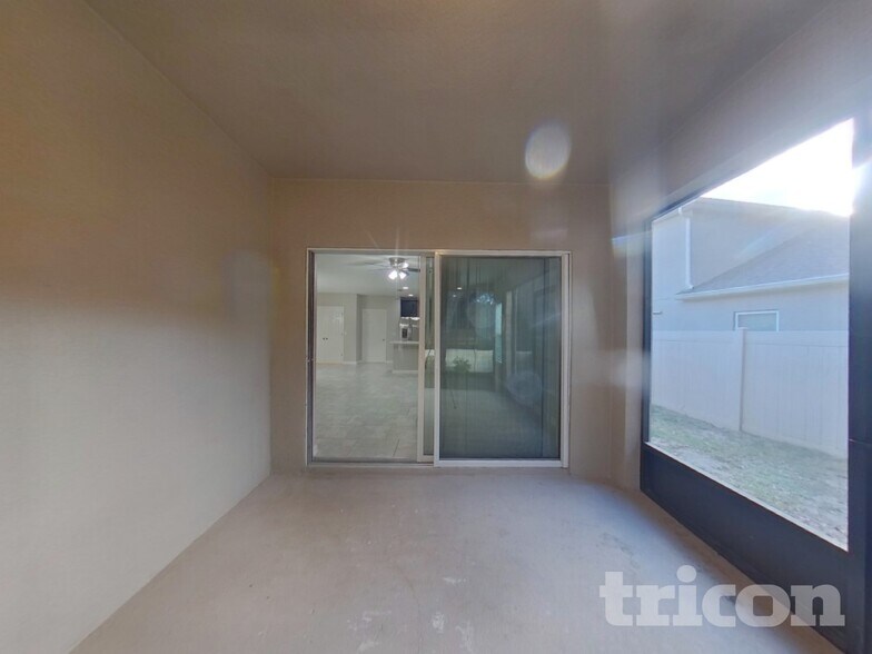 Building Photo - 34633 Salerno Cir