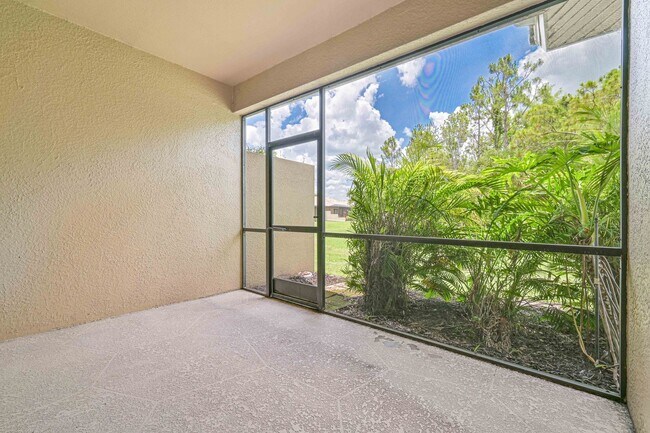 Building Photo - ** NOW AVAILABLE ** Villa in Bella Terra  - 2bed/2 bath plus den