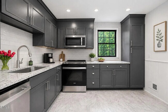 Building Photo - Earn Wealth While Leasing – Like a Homeowner – Lease to Own