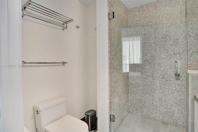 Building Photo - 88 SW 7th St