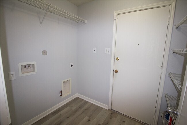 Building Photo - 29523 Legends Stone Dr