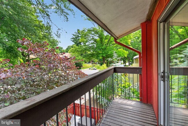 Building Photo - 11131 Saffold Way