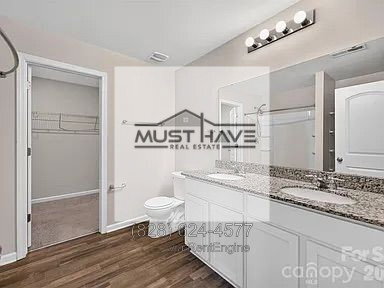 Building Photo - 1475 Cannan Mountain Dr