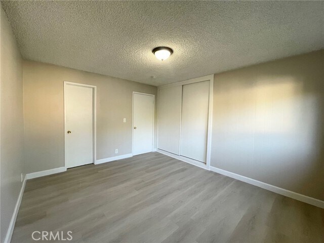 Building Photo - 448 N Terry Way