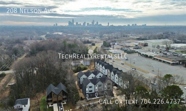 Building Photo - 208 Nelson Ave