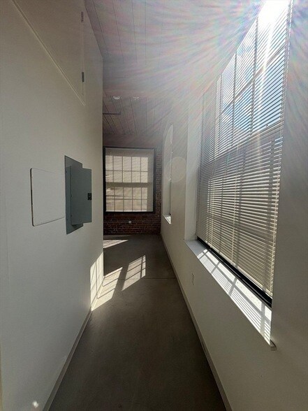 Building Photo - 88 Gerrish Ave