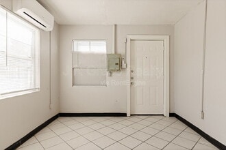 Building Photo - 2807 Bellmead Dr