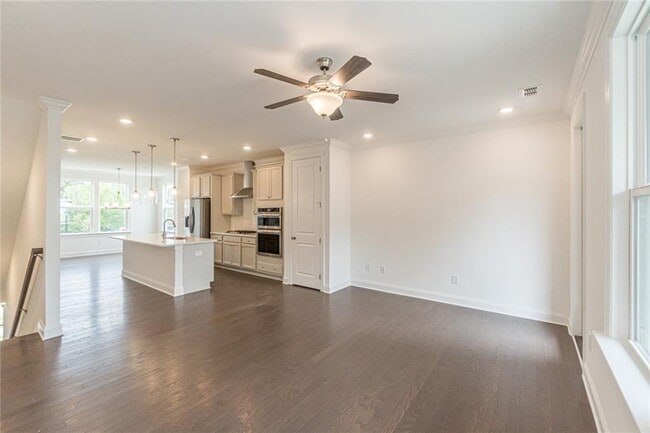 Building Photo - 3955 Allegretto Cir