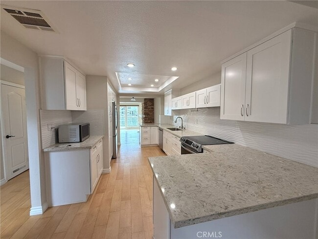 Building Photo - 3832 Montego Dr