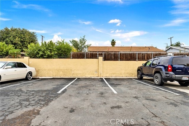 Building Photo - 980 E Mission Ave