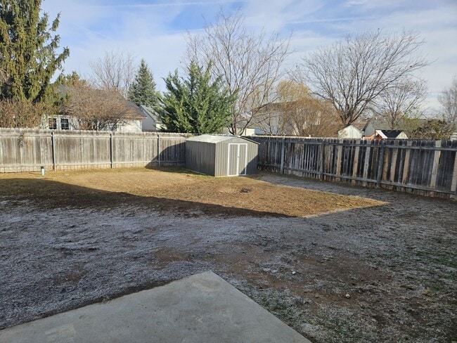 Building Photo - 3 bedroom home in Nampa