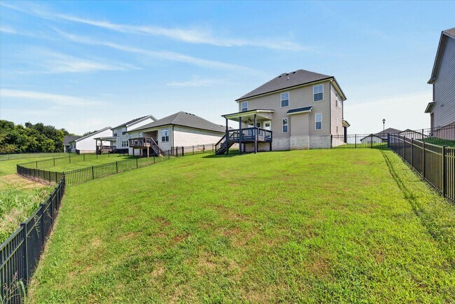 Building Photo - 393 Frontier Dr