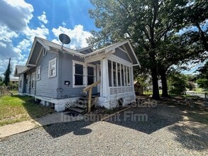 Building Photo - 2803 Frederick St