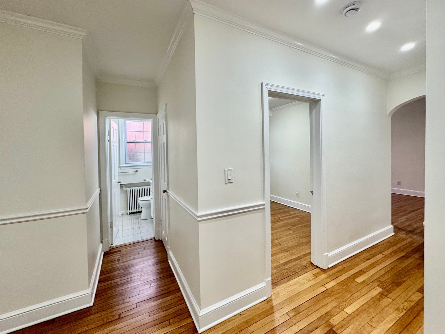 Building Photo - 4024 Calvert St NW