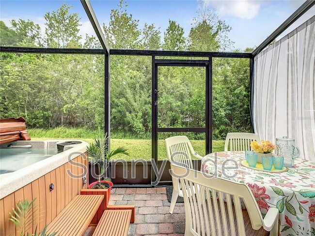 Building Photo - 2390 Caravelle Cir