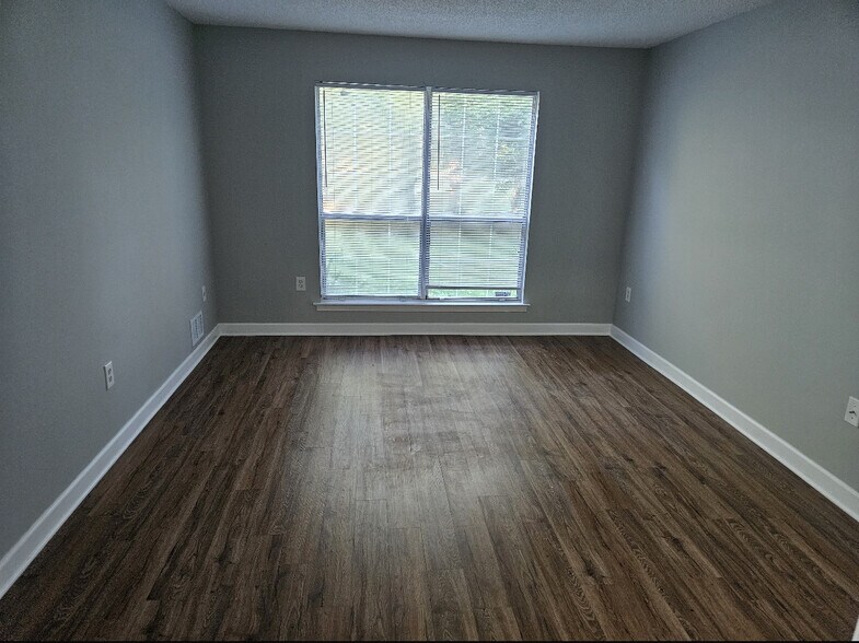 Secondary Bedroom interior view - 53 Juniper Way