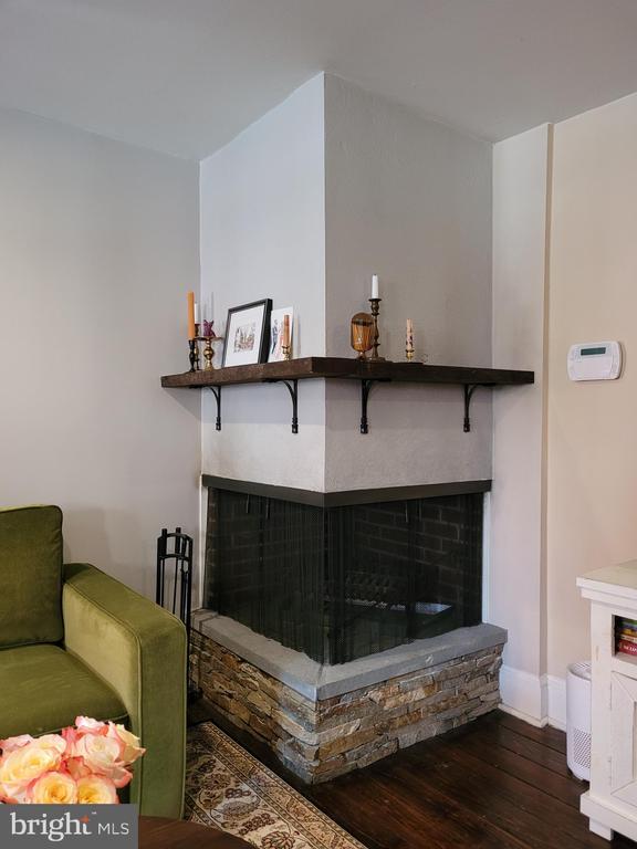 Building Photo - 1106 Lombard St