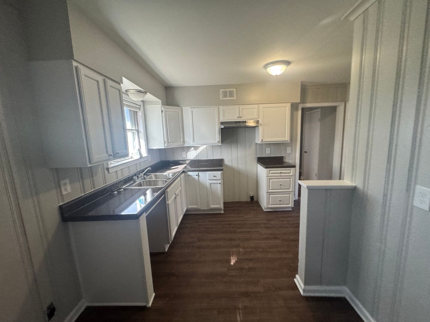 Building Photo - 2851 Redwing Rd