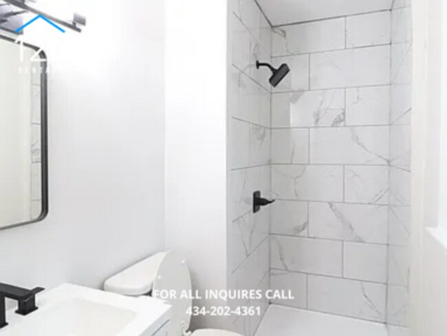 Building Photo - Beautifully Renovated 3 Bedroom Home in Pr...