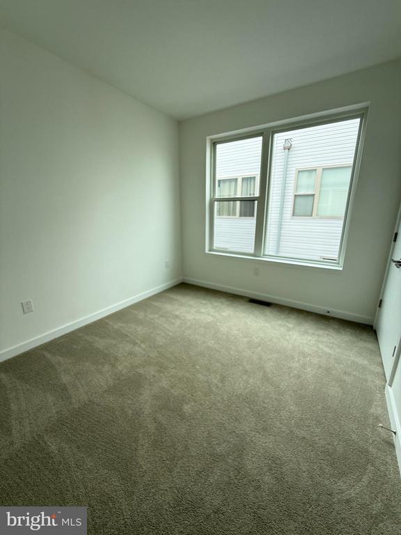 Building Photo - 3000 Riseview Ln