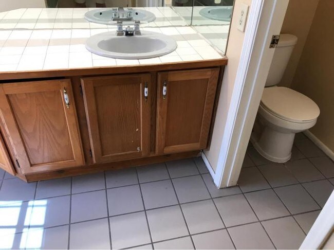 Building Photo - 3 bedroom in Peoria AZ 85345