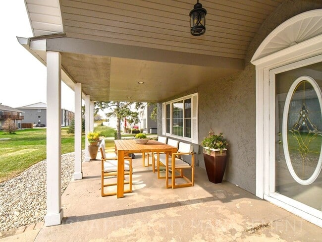 Building Photo - RARE FIND! 4 BEDROOM, 2 BATH HOUSE ON 1/2 ACRE LOT; INCLUDES GAS FIREPLACE, WOOD BURNING FIREPLAC...