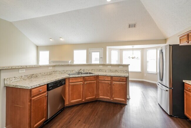 Building Photo - 1918 Portview Dr