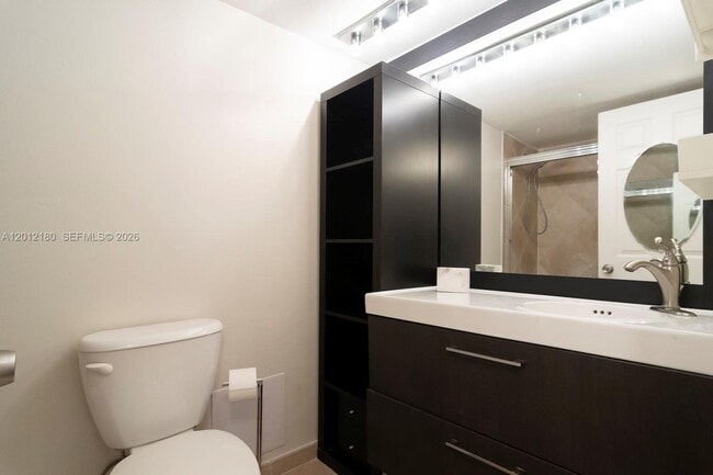 Building Photo - 6770 Indian Creek Dr