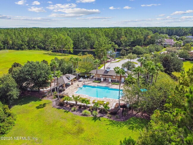 Building Photo - 263 Stonewell Dr
