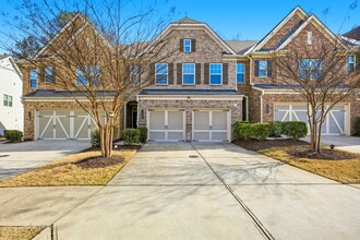 Building Photo - 7275 Heritage Oak Ct