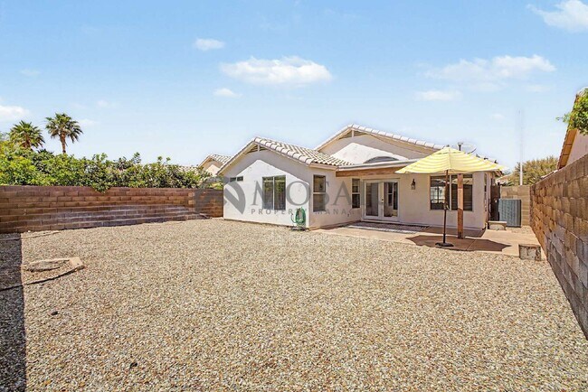 Building Photo - 1271 W Gail Dr