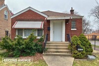 Building Photo - 12834 S Lowe Ave
