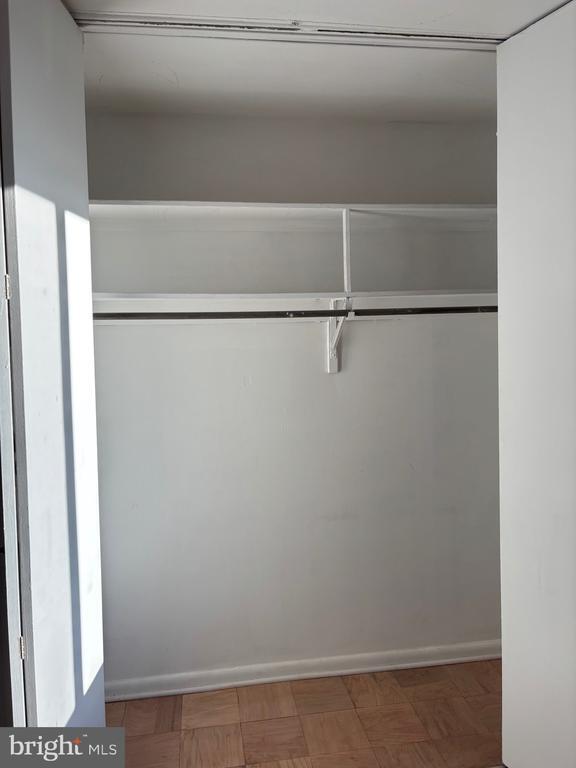 Building Photo - 3450 Toledo Terrace