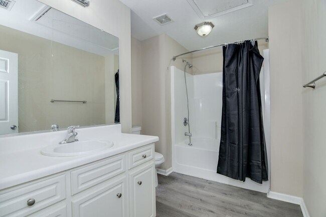 Building Photo - 516 Goodale Court