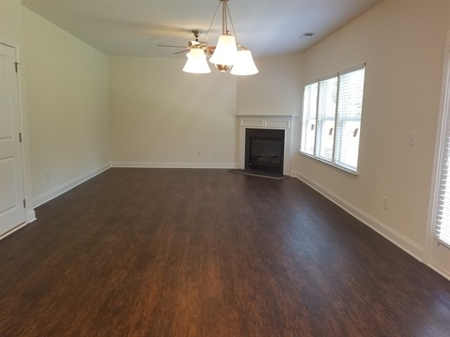 Building Photo - 264 Makenna Dr
