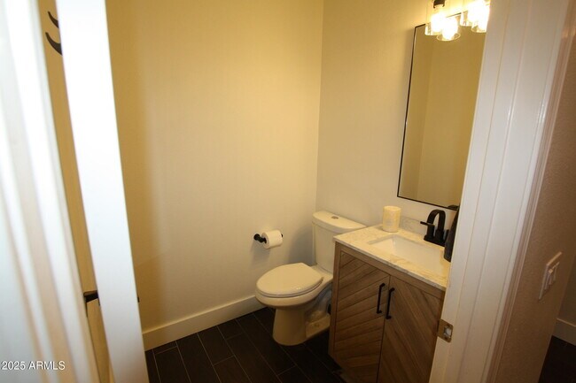 Building Photo - 13022 Broken Arrow Dr