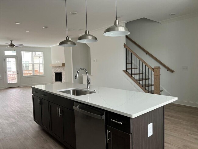 Building Photo - 1651 Wellborn Walk