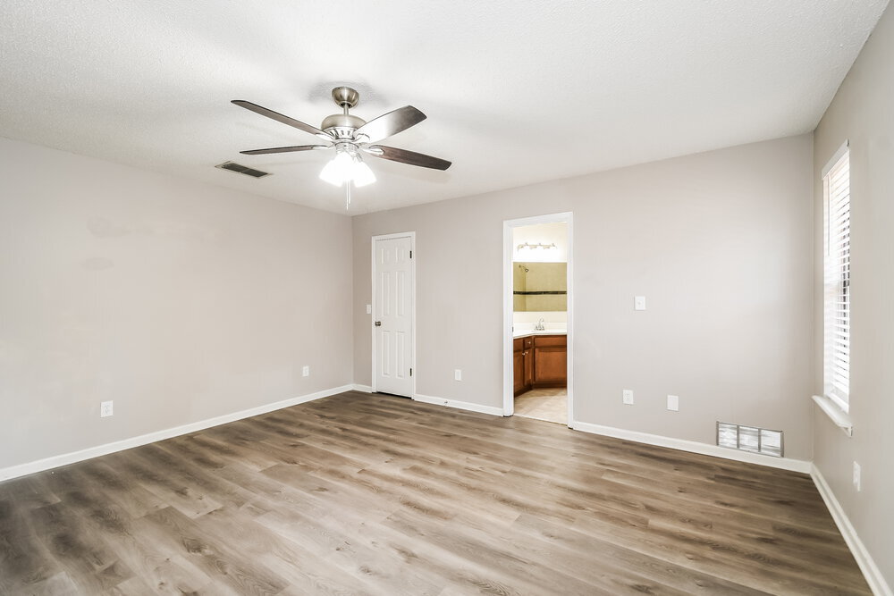 Building Photo - 9644 Bayou Bluff Dr