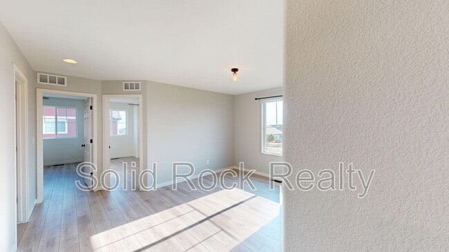 Building Photo - 9212 Turlough Hts