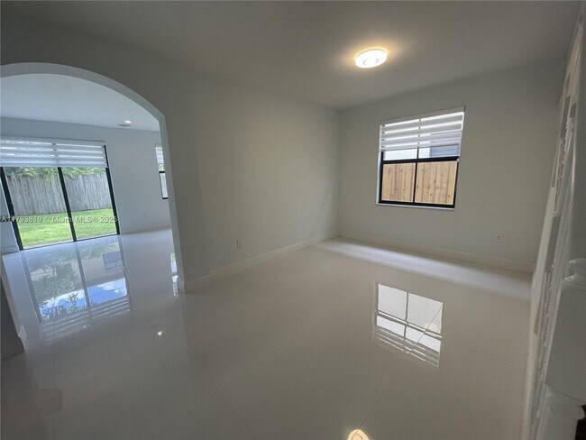 Building Photo - 8770 NW 99th Path