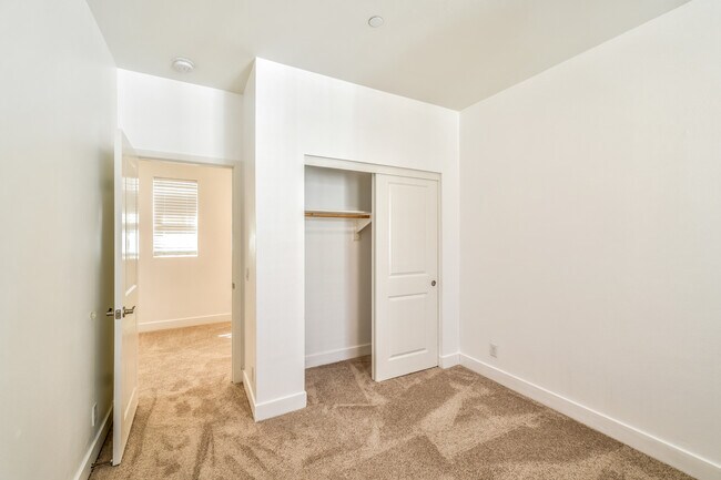 Building Photo - 211 W Tribella Ct