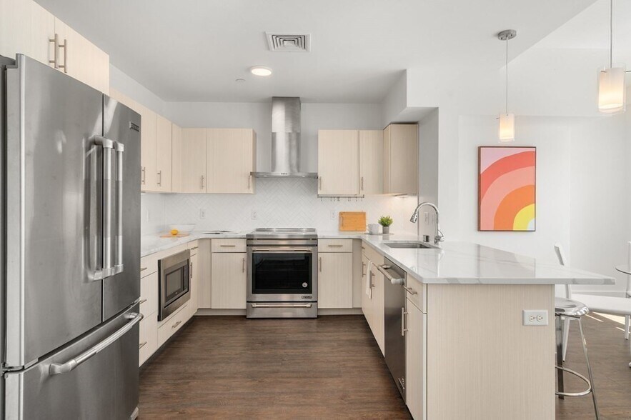 Building Photo - 24 Penniman Rd