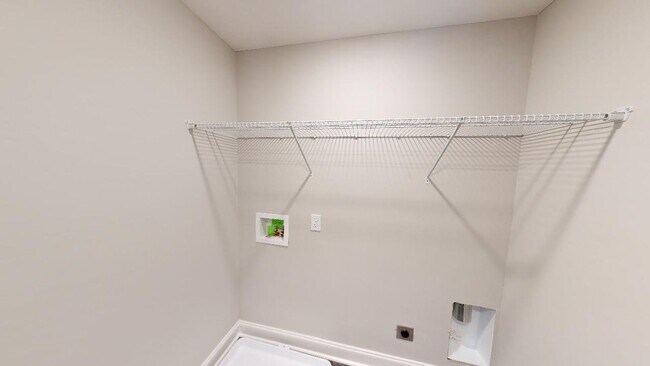 Building Photo - **COMING SOON** Spacious 3 Bedroom, 2 Bath Single-Family Home — Nashville Style in Clarksville!