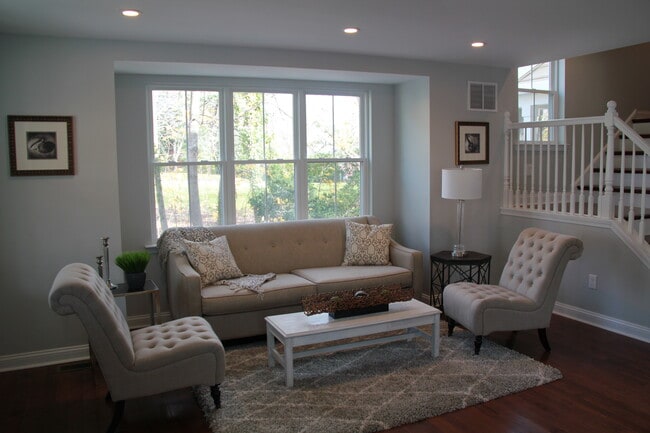 Building Photo - 55 Franklin Ave