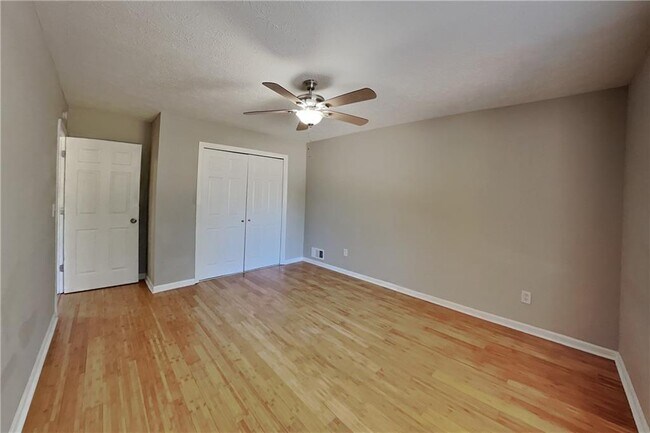 Building Photo - 3352 Ethan Dr