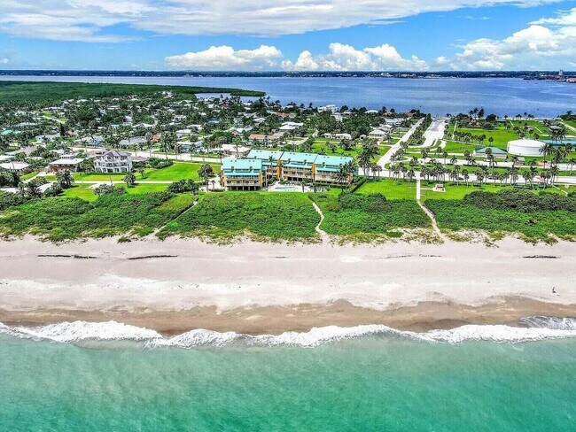 Building Photo - 1550 S Ocean Dr