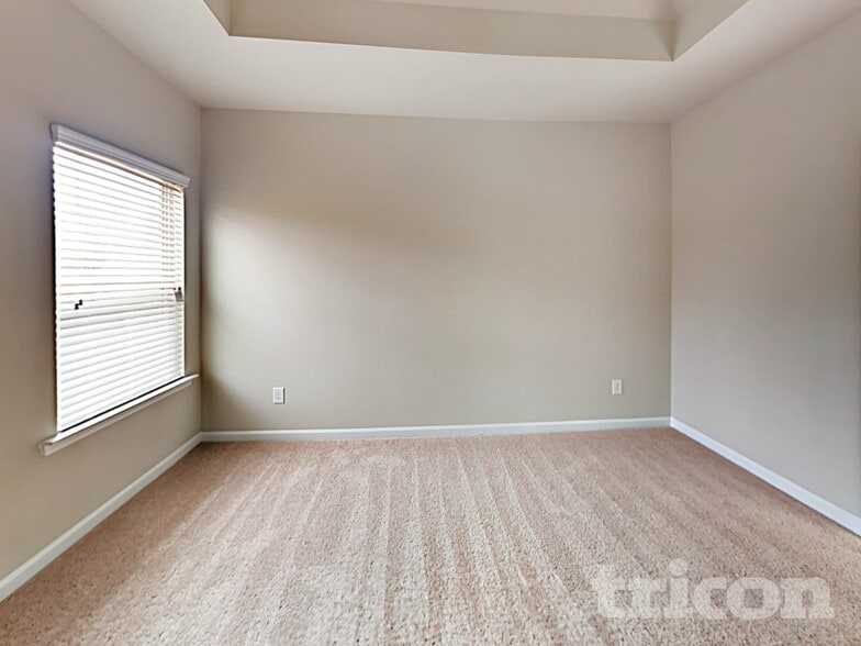 Building Photo - 5702 Pahaska Ct