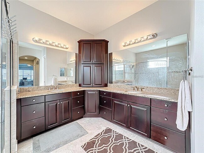Building Photo - 6006 Anise Dr