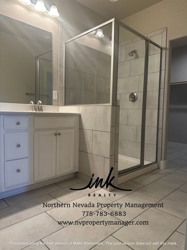 Building Photo - 1218 W Cottage Loop