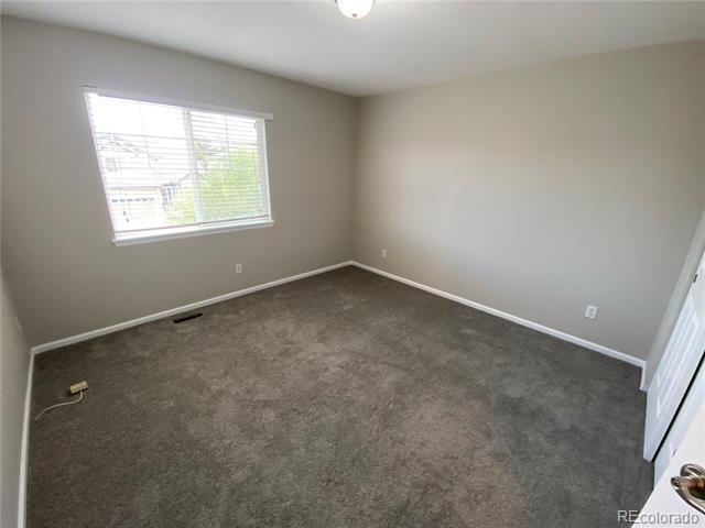 Building Photo - 17148 Moorside Dr
